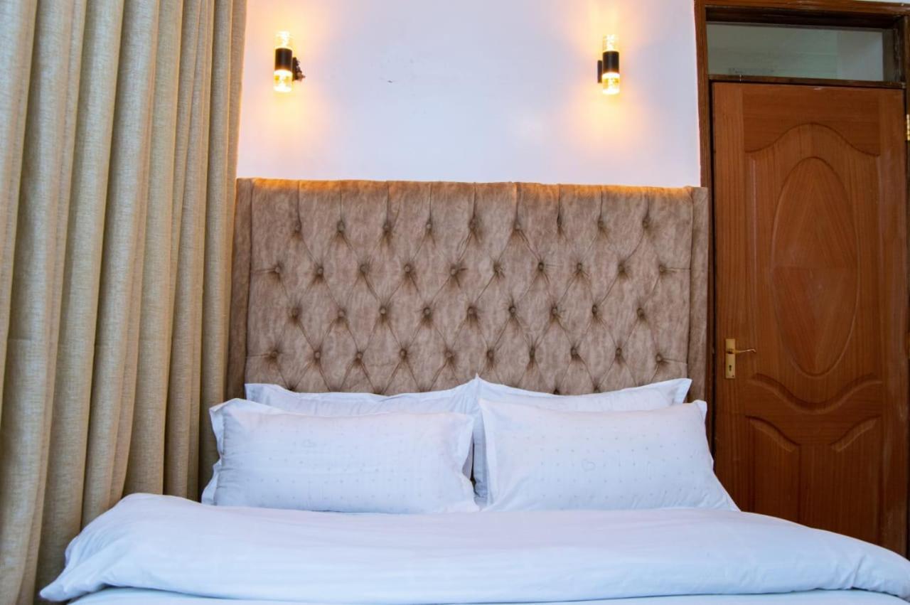 Sandalwood Suites Nakuru - Studios & One Bedroom Suites المظهر الخارجي الصورة